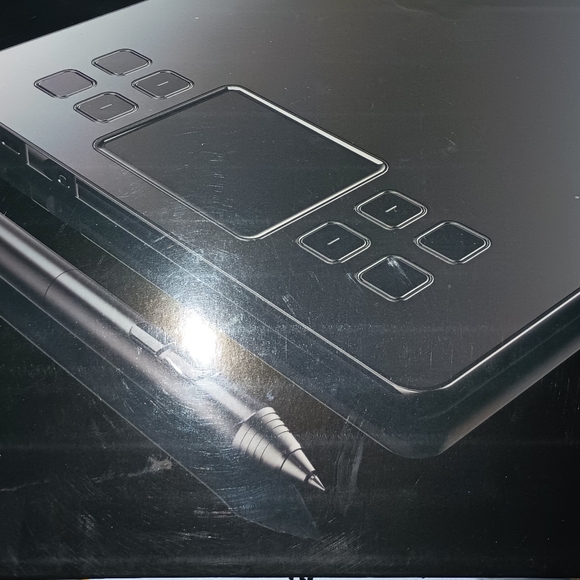 VEIKK A50 Graphics Drawing Pen and Touch Tablet with 8192 Pressure Sensitivity - Picture 8 of 8